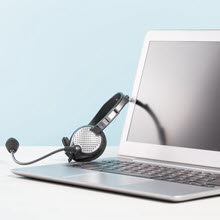 Kalkualtion in der Dienstleistung Laptop